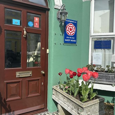 Albert & Victoria Guest House Torneo de Torneo de Eastbourne Exterior foto